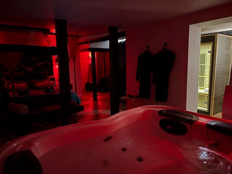Le Fruit Défendu 67 à Brumath — 70 m² avec spa et sauna infrarouge privés à Brumath