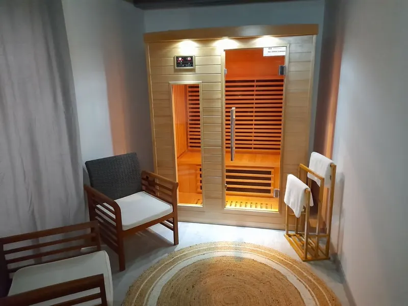 Gîte 53 Nuances — Piscine, spa et sauna privatifs en Mayenne à Préaux