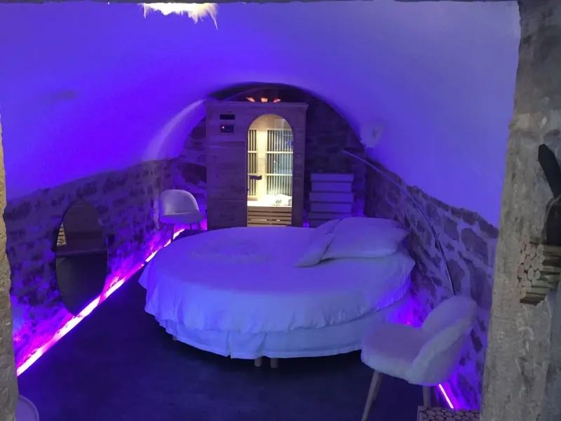Ly’Ove — Appartement de 40 m² avec sauna dans le Vieux Lyon à Lyon