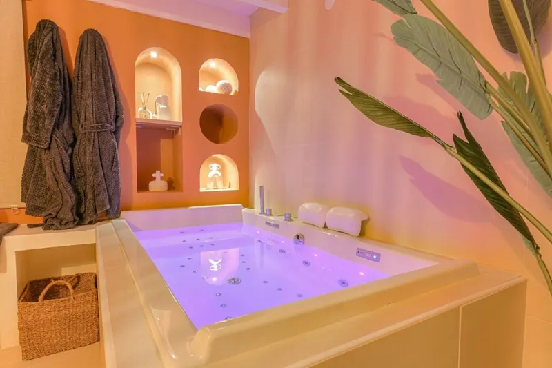 Suite Bali Prestige à Villefranche-sur-Saône