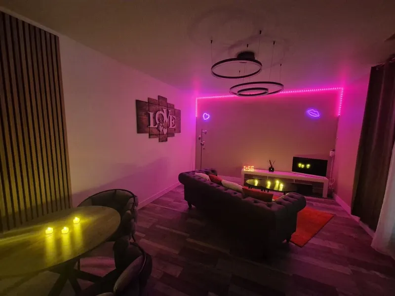 L’Échappée Sensuelle à Thiviers — maison de 70 m² avec balnéo et espace massage à Thiviers