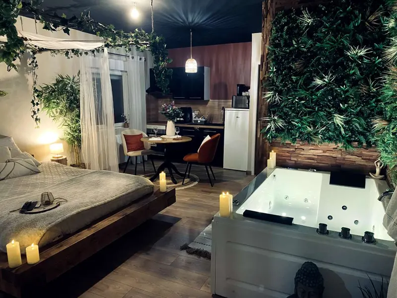 Jardin d'Eden, HORS DU TEMPS à Campremy