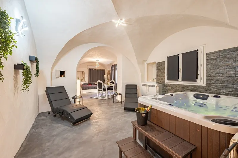 L’Instant Suspendu à La Calmette — Suite Les Voûtes de 65 m² avec spa et sauna à La Calmette