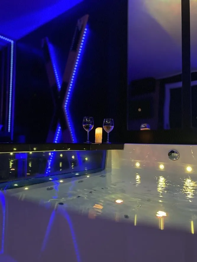 Games of Room — Balnéo et trois ambiances privatives à Mérignac à Mérignac
