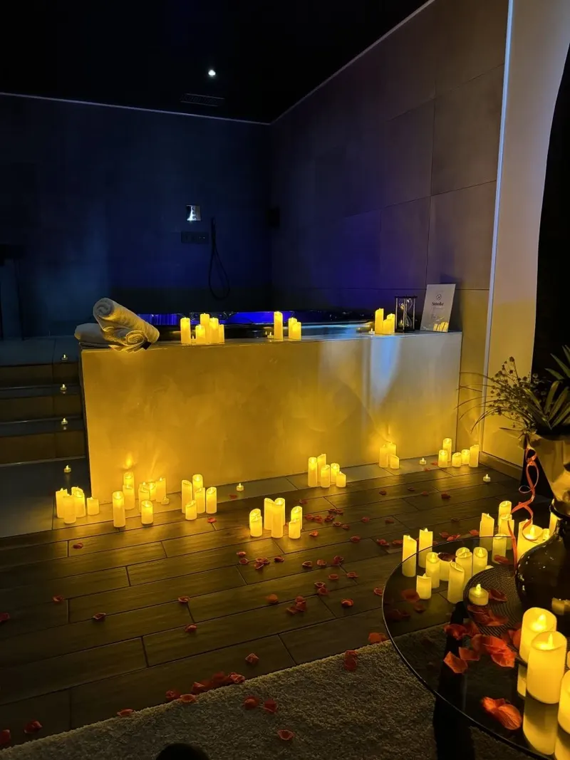 Les Secrets d’Eros à Dax — spa 75 jets, douche sensorielle et suite de 40 m² à Dax