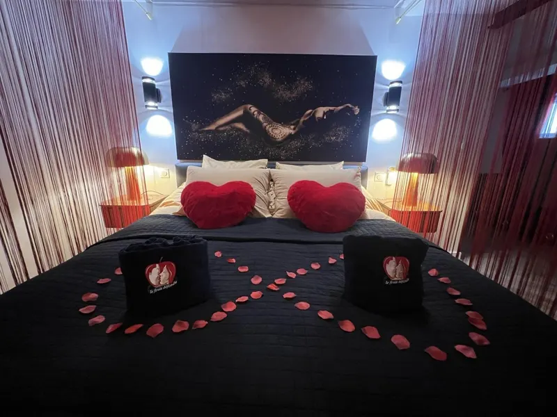 Le Fruit Défendu 67 à Brumath — 70 m² avec spa et sauna infrarouge privés à Brumath