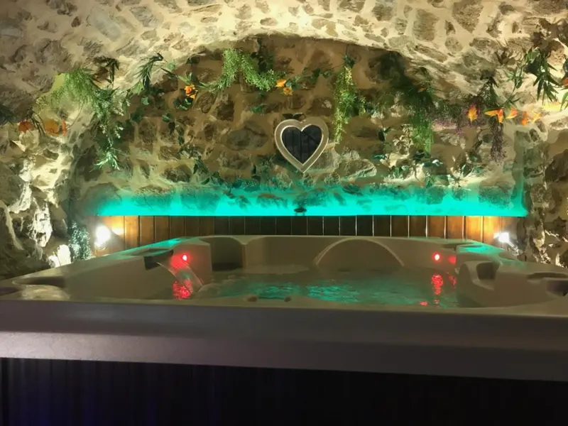 Chez Marinou - Suite de charme, aux caractères authentique ardéchois à Chirols