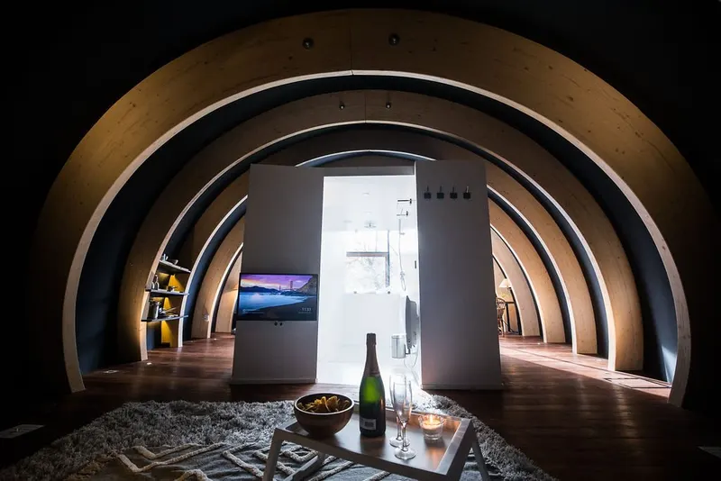 Room8 à Huldenberg — Glamping de luxe et bain nordique en option à Huldenberg