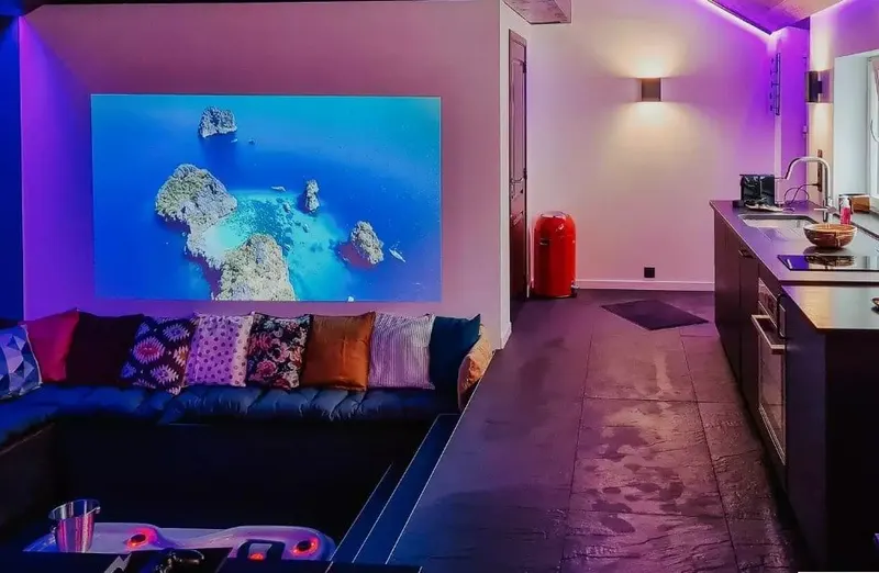 Suite Infiny Ocove à Durbuy — 150 m² avec piscine, jacuzzi et sauna privés à Durbuy