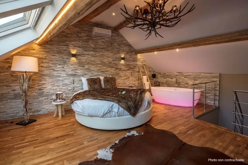 Suite Nid d’Amour by Le Clos des Thermes à Chaudfontaine