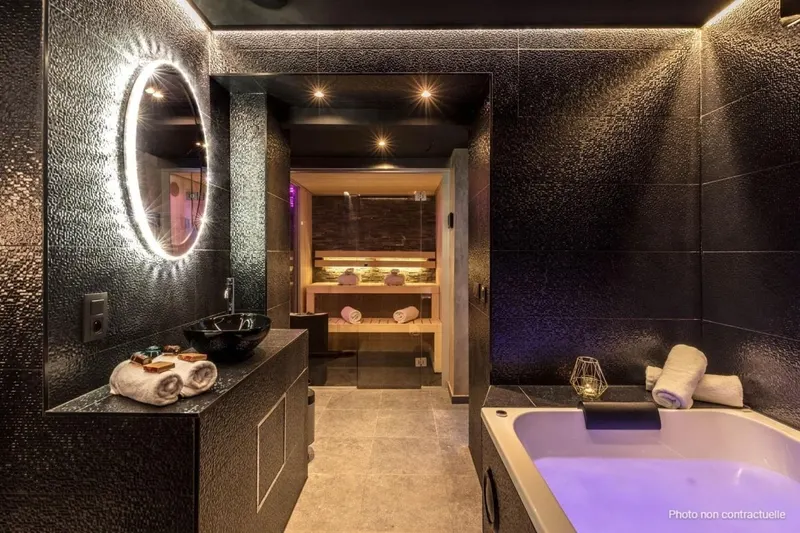 Suite L’Écrin — Piscine, jacuzzi, sauna et hammam à Chaudfontaine à Chaudfontaine