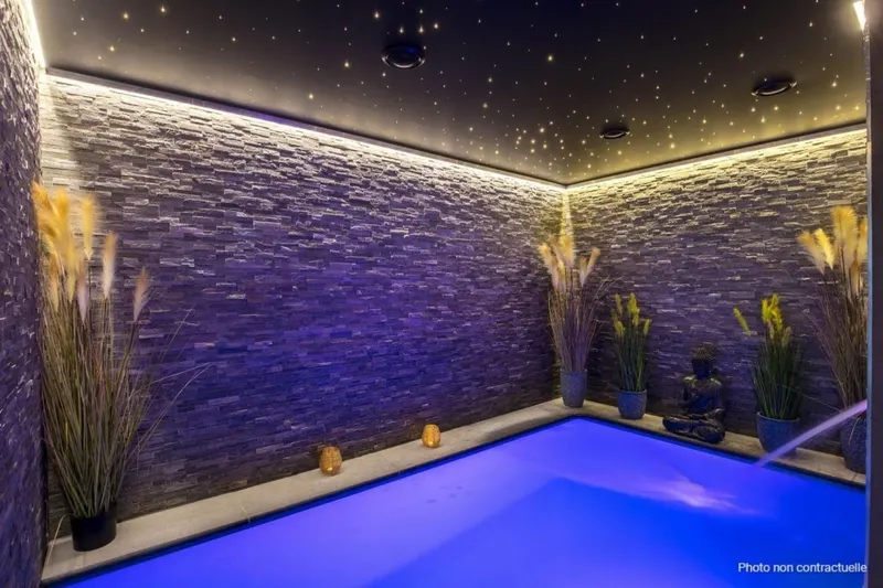 Suite L’Écrin — Piscine, jacuzzi, sauna et hammam à Chaudfontaine à Chaudfontaine