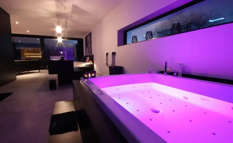 Loft Oduo à Sart-lez-Spa — 140 m², jacuzzi extérieur et sauna sur les Fagnes à Sart-lez-Spa