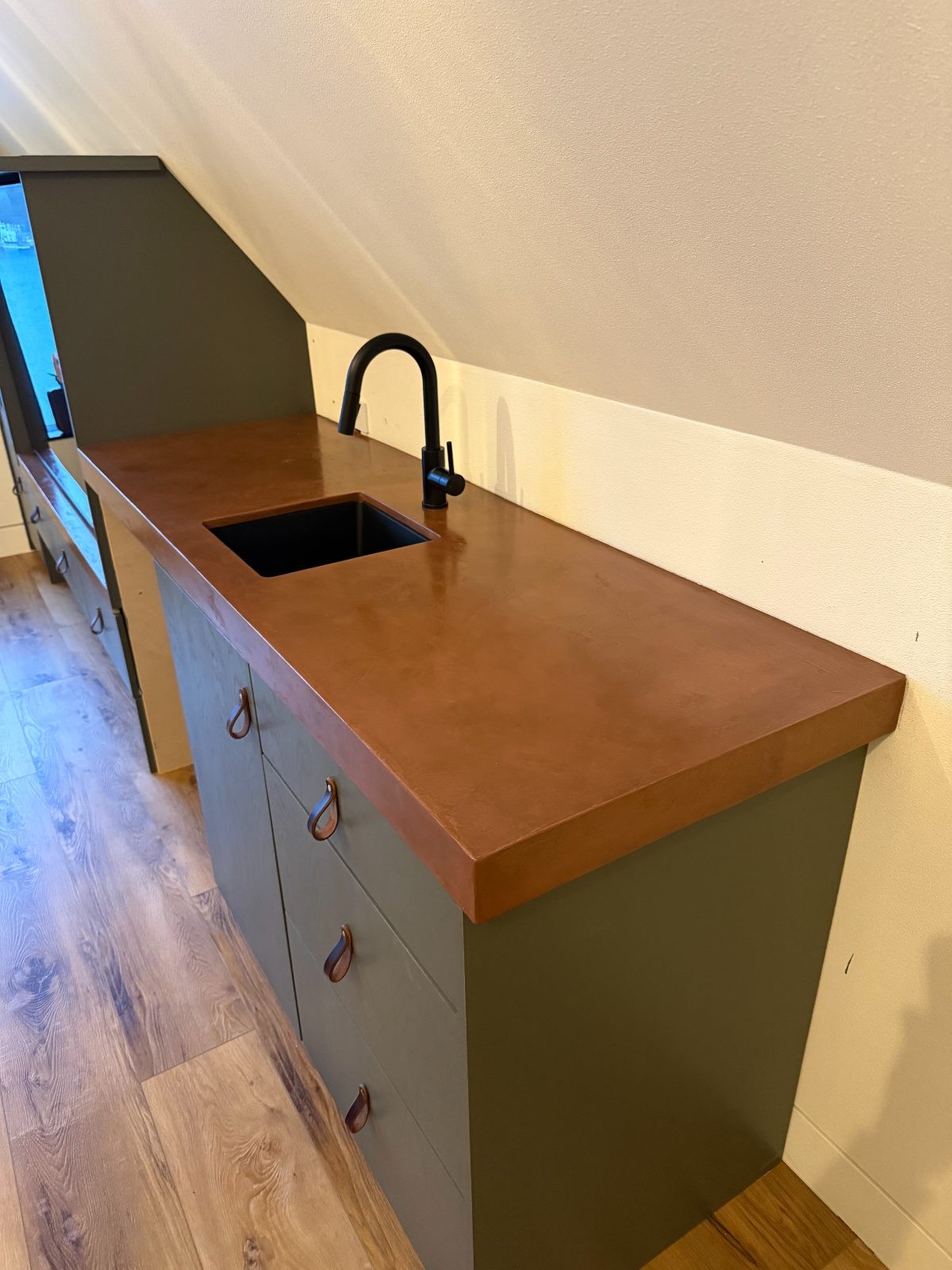 Countertop and Bathtub repair and refinish project by Costless Repair and Refinish