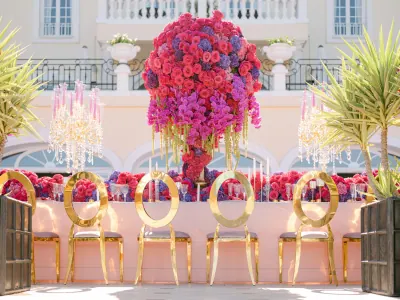 Sumptuous and colourful floral décor for a luxury wedding at Villa Belrose Saint-Tropez