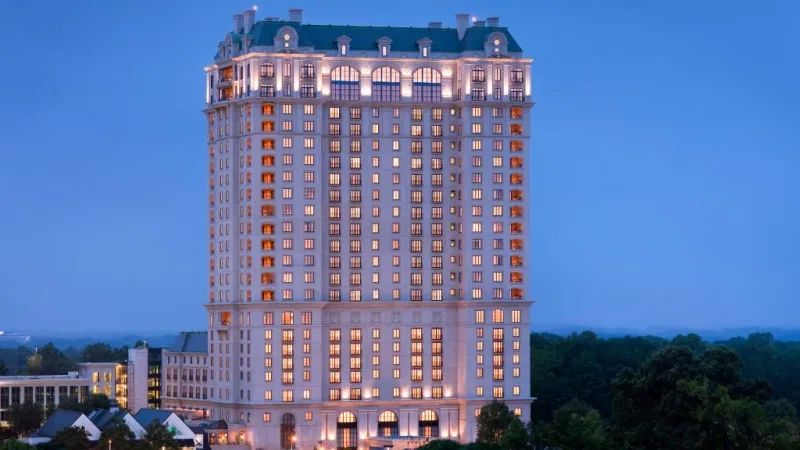 Les meilleurs lieux de mariage de luxe à New York - Destination wedding - Wedding planner de luxe - St Regis
