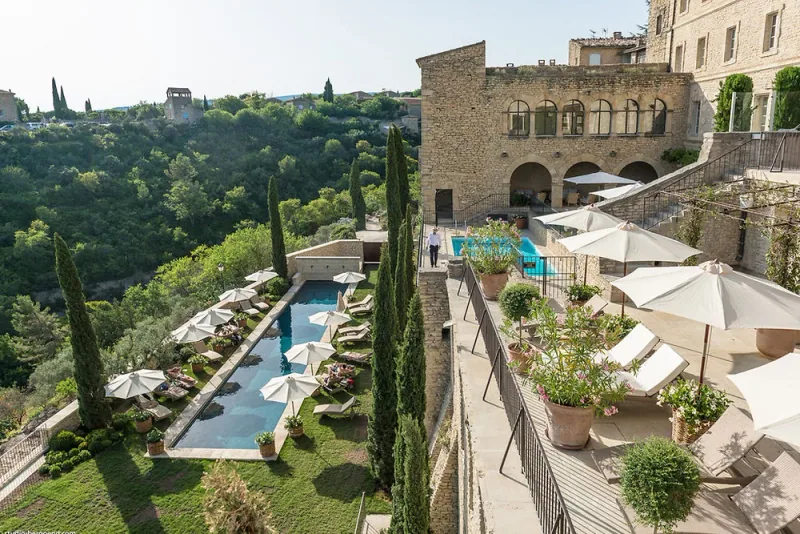 Les 5 meilleurs lieux de mariage en Provence - Destination wedding - Wedding planner Provence - Chateau de Gordes