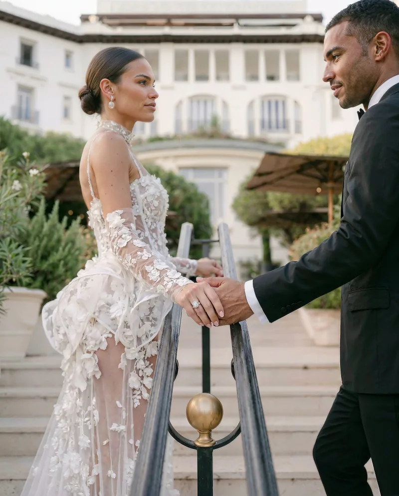 Portrait éditorial de mariés dans les pinèdes du Grand-Hôtel Cap-Ferrat Saint-Jean-Cap-Ferrat — mariage luxe Côte d’Azur
