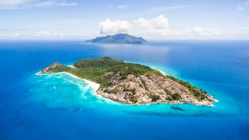 Se-marier-à-North-Island-Seychelles-avec-Luxury-Events-Agency, Mariage-de-luxe-sur-une-île-privée-aux-Seychelles, exclusif-confidentiel-et-totalement-sur-mesure-mariage-North-Island-Seychelles