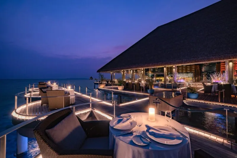 Velaa-Private-Island, la-destination-ultime-pour-un-mariage-de-luxe-aux-Maldives, Wedding-planner-Maldives, Destination-Wedding-planner, Se-marier-aux-Maldives, se-marier-sur-une-ile-privée-aux-Maldives