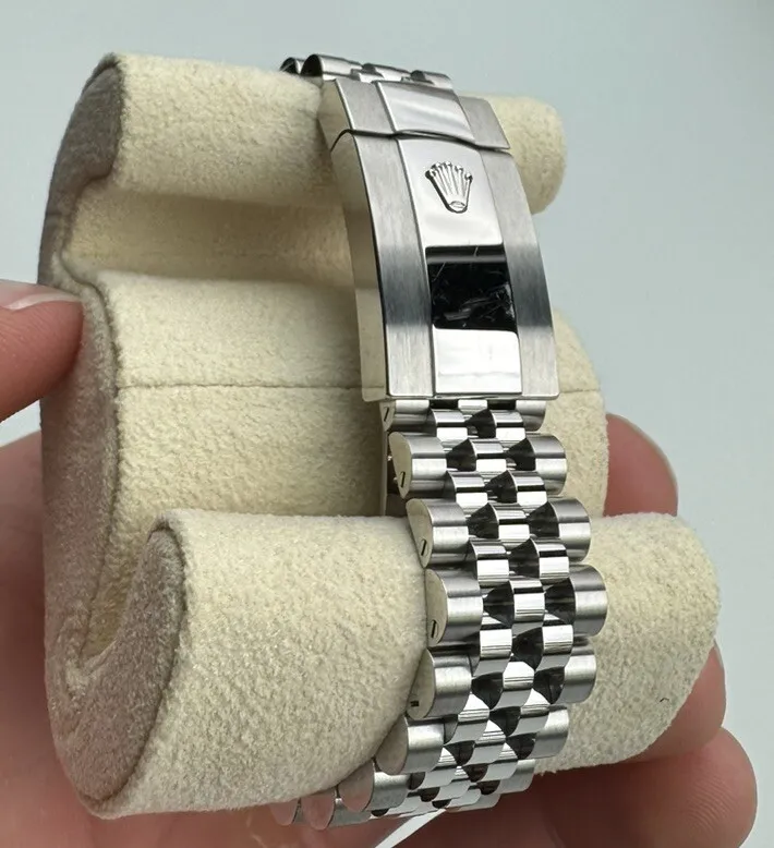 Rolex Datejust 126234 Silver Jubilee Bracelet Fluted Bezel 36mm Green Palm Dial