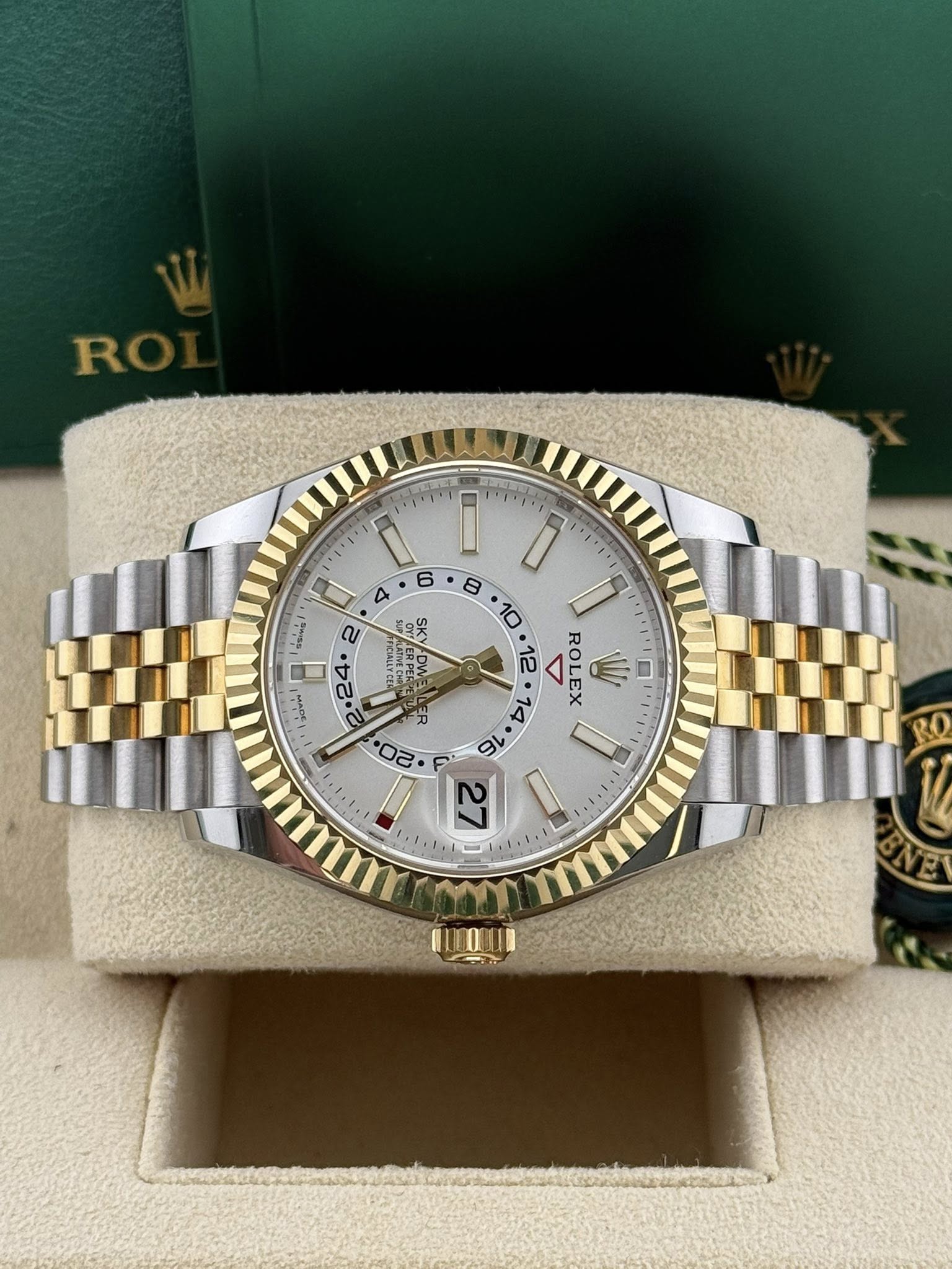 Rolex Sky-Dweller 336933 Jubilee Yellow Gold Steel White Dial