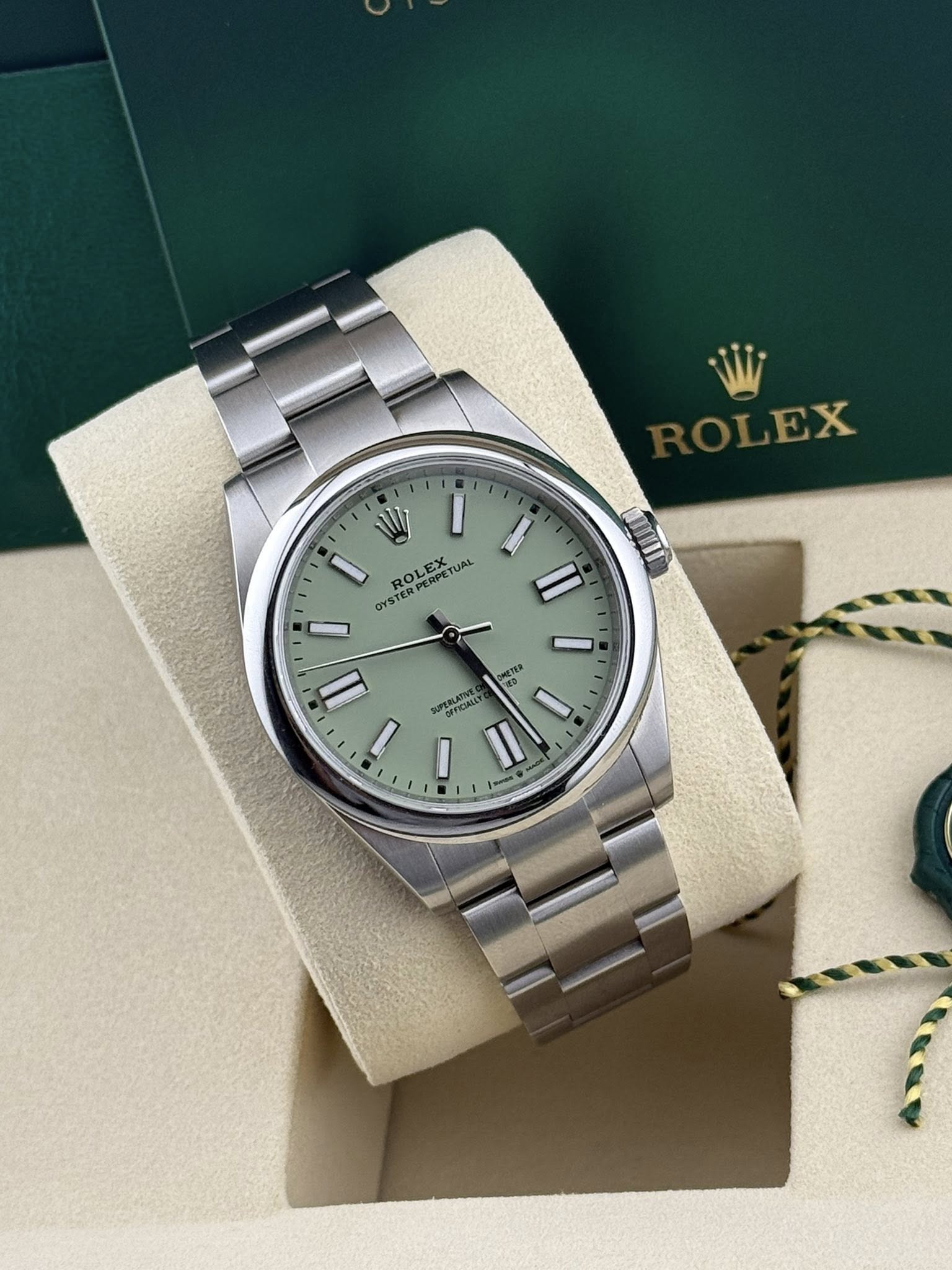 Rolex Oyster perpetual 41mm Pistachio 134300