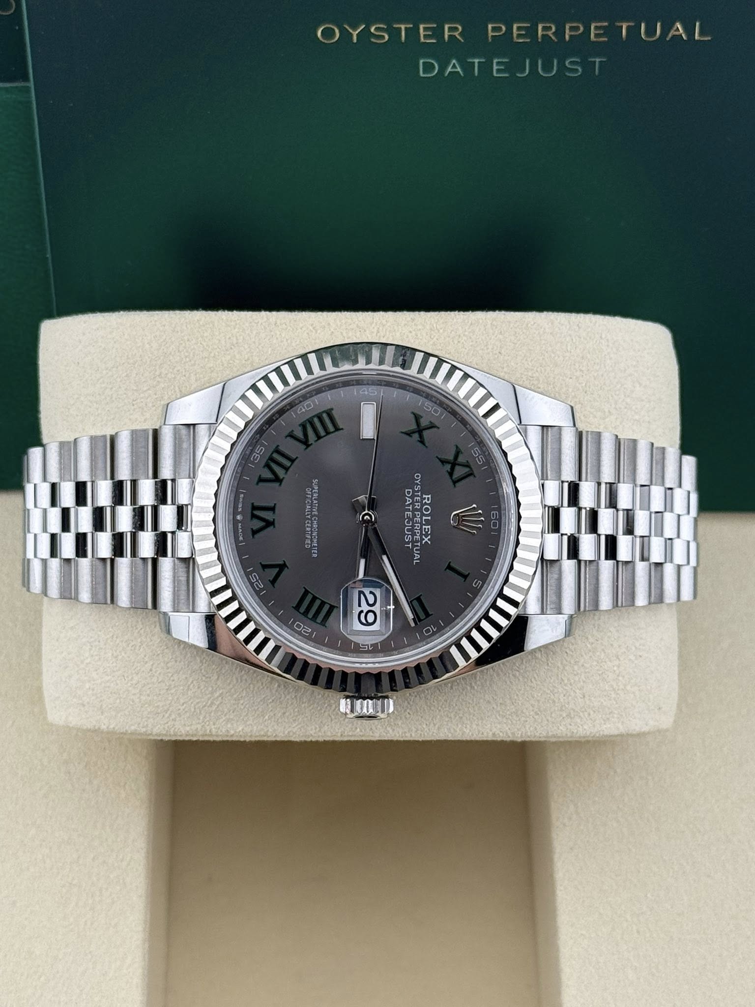 Rolex Datejust 41mm Wimbledon stainless jubilee fluted bezel