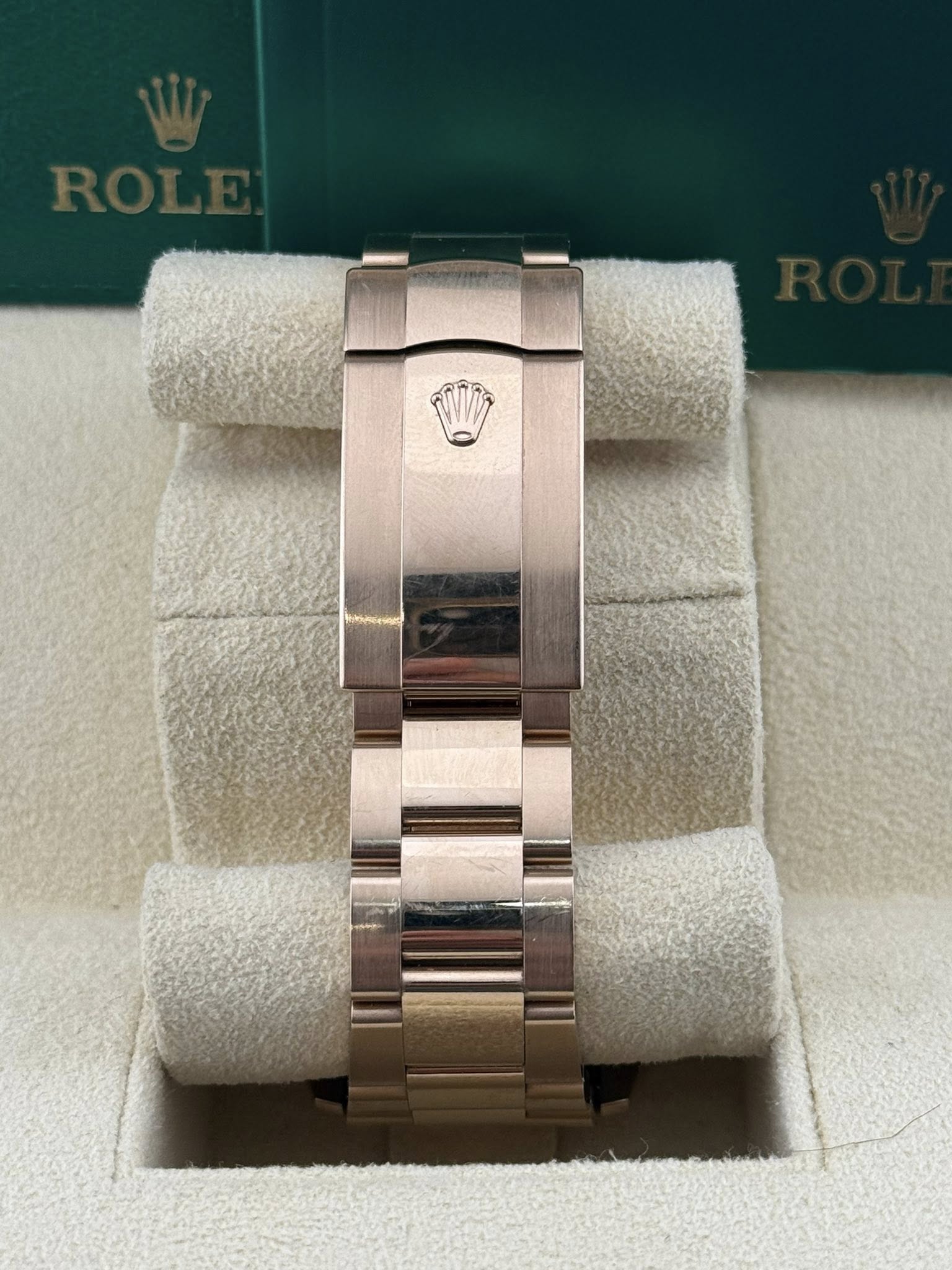 Rolex Skydweller rhodium dial Rose Gold 336935