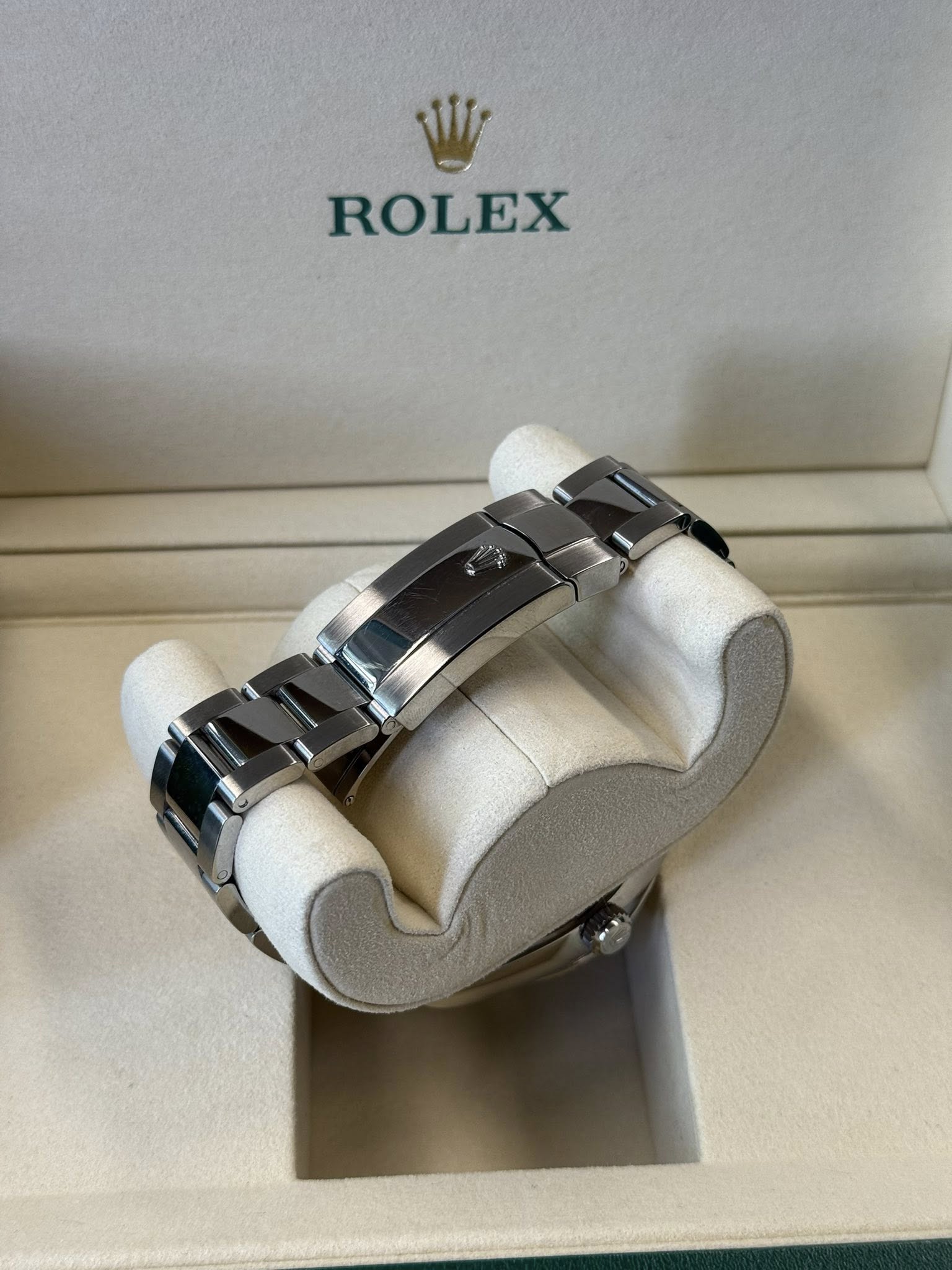 Rolex Skydweller mint green dial oyster 336934