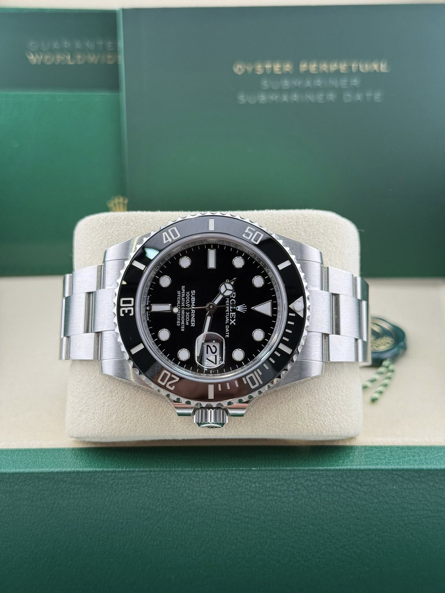Rolex Submariner Black Date 41mm 126610LN