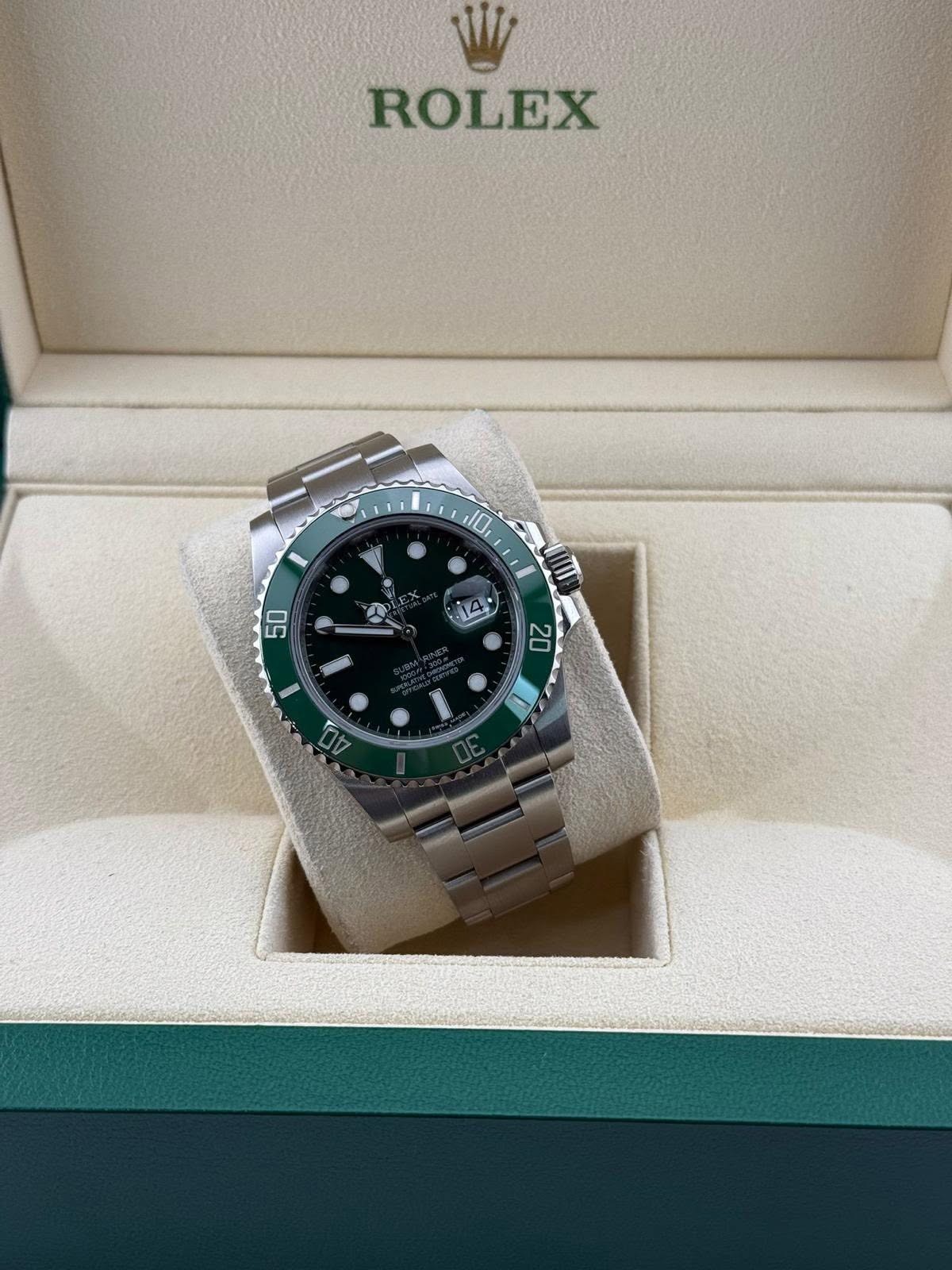 Rolex Submariner hulk 40mm 116610LV