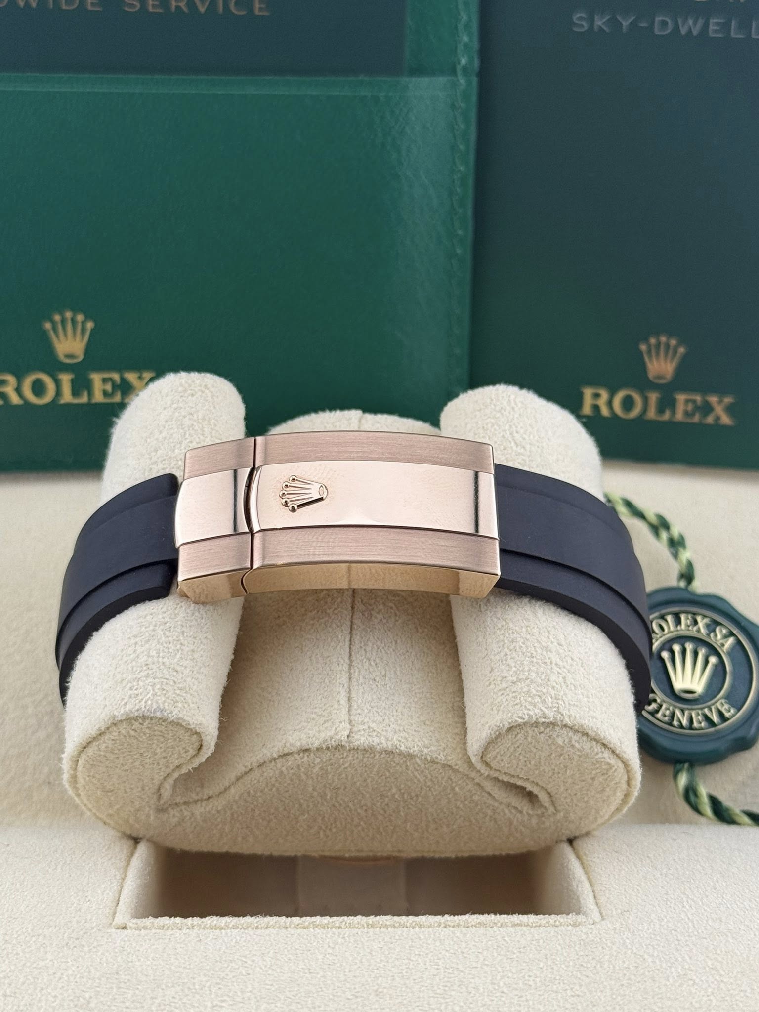 Rolex Oysterflex Skydweller chocolate dial 326235