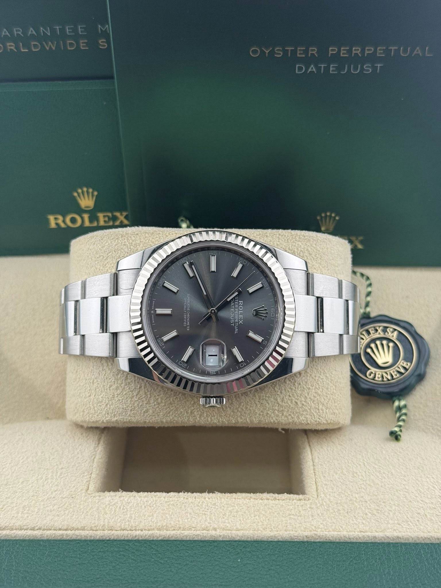 Rolex Datejust 41mm 126334 Fluted Bezel Rhodium Index Dial Oyster Bracelet Steel