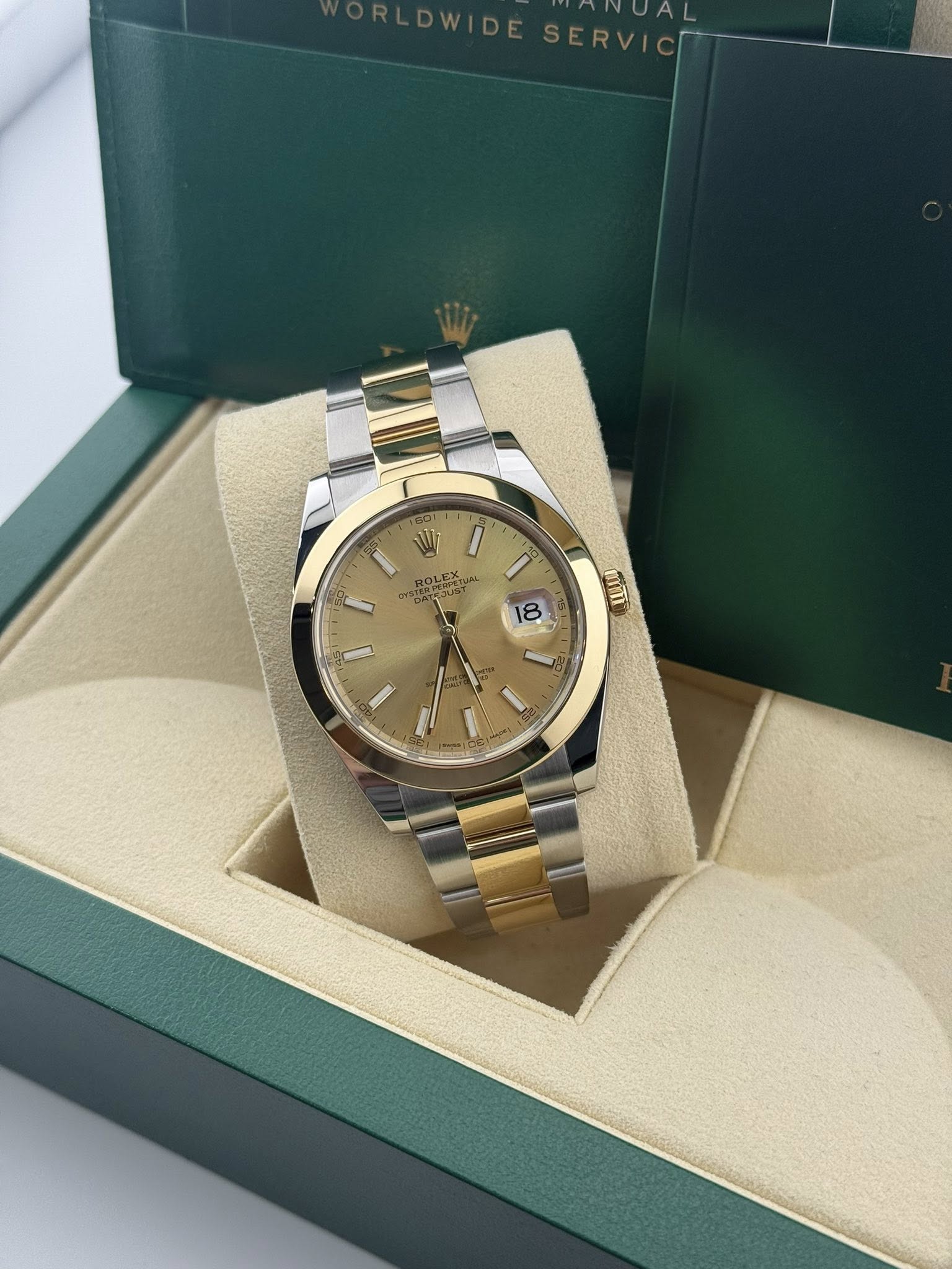 Rolex Datejust 41mm Smooth Bezel 126303 TwoTone