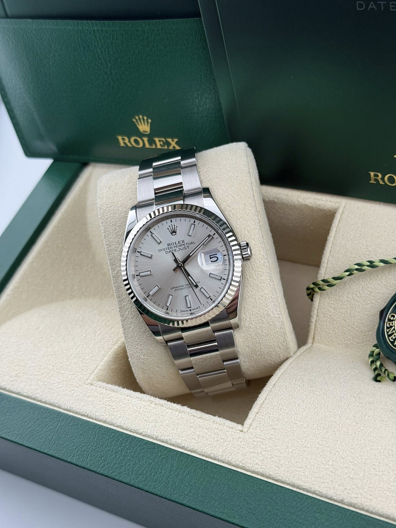 Rolex Datejust 36mm silver batton dial 126234