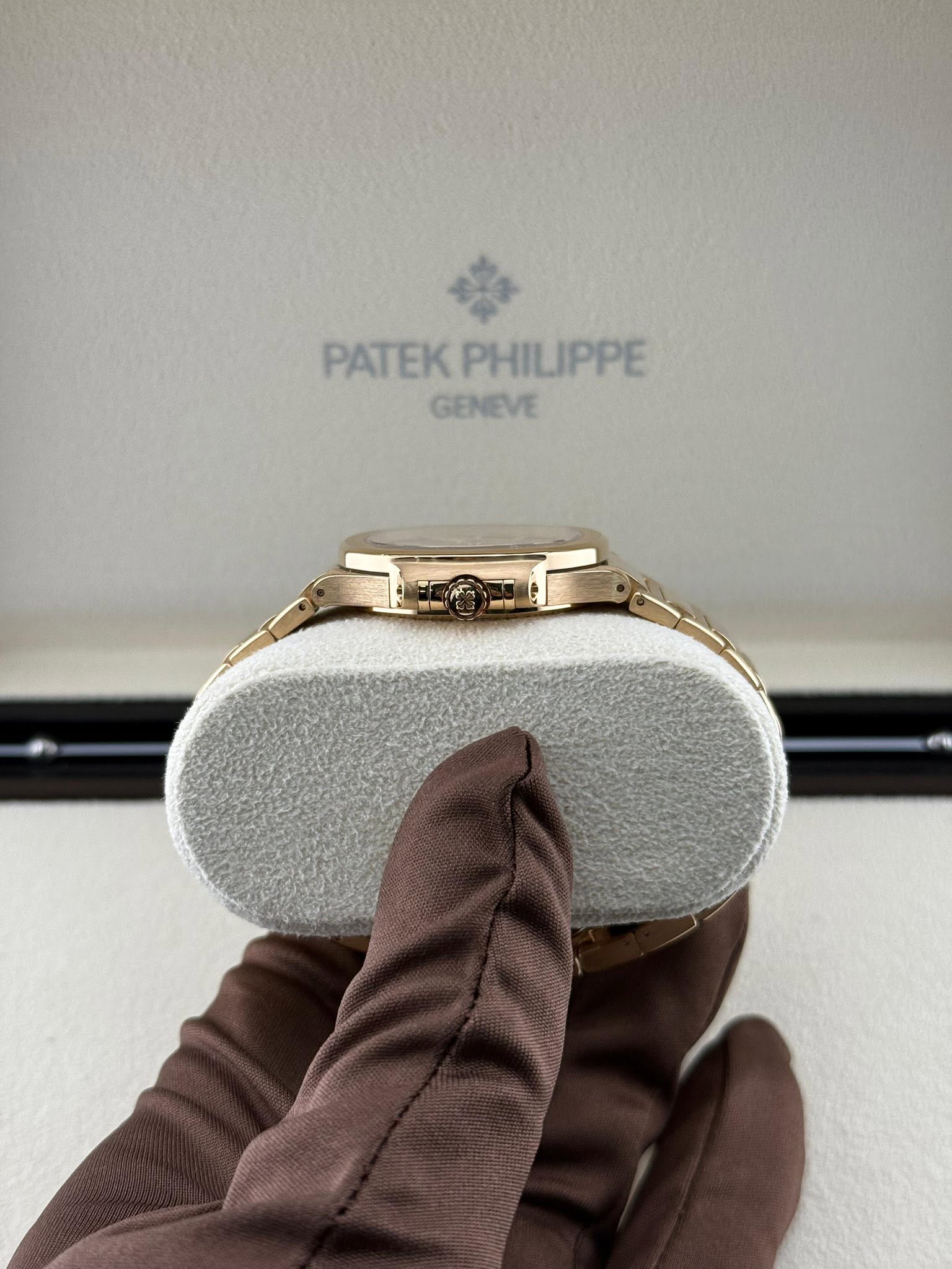 Patek Philippe nautilus Ladies 71181R