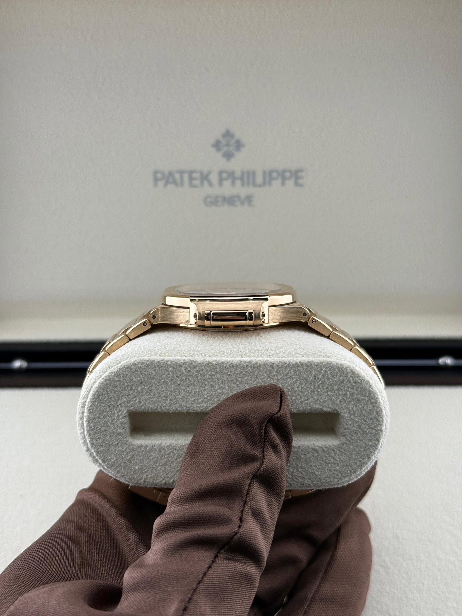 Patek Philippe nautilus Ladies 71181R