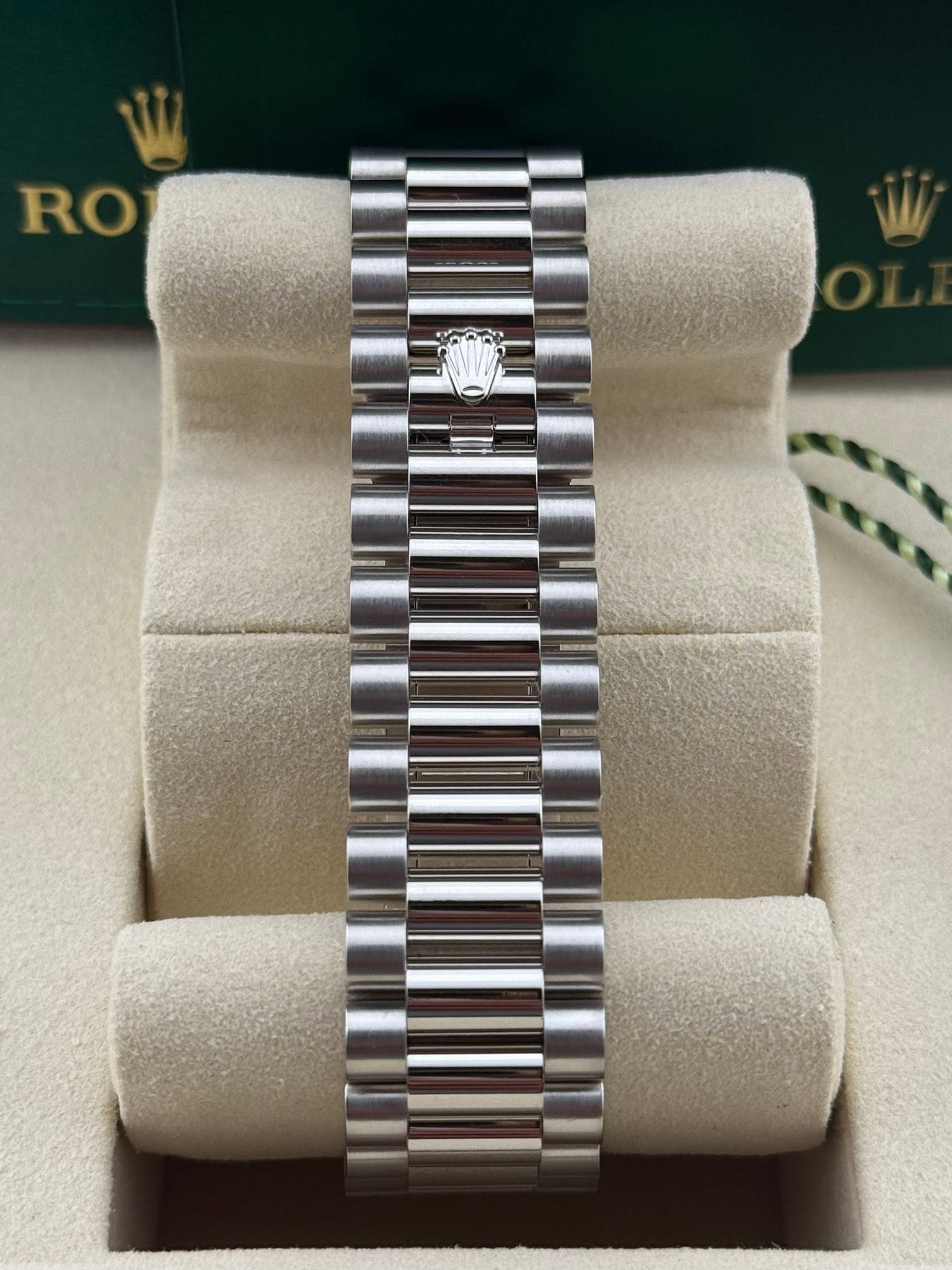 Rolex Daydate Platinum 40mm Ice Blue Batton dial 228236
