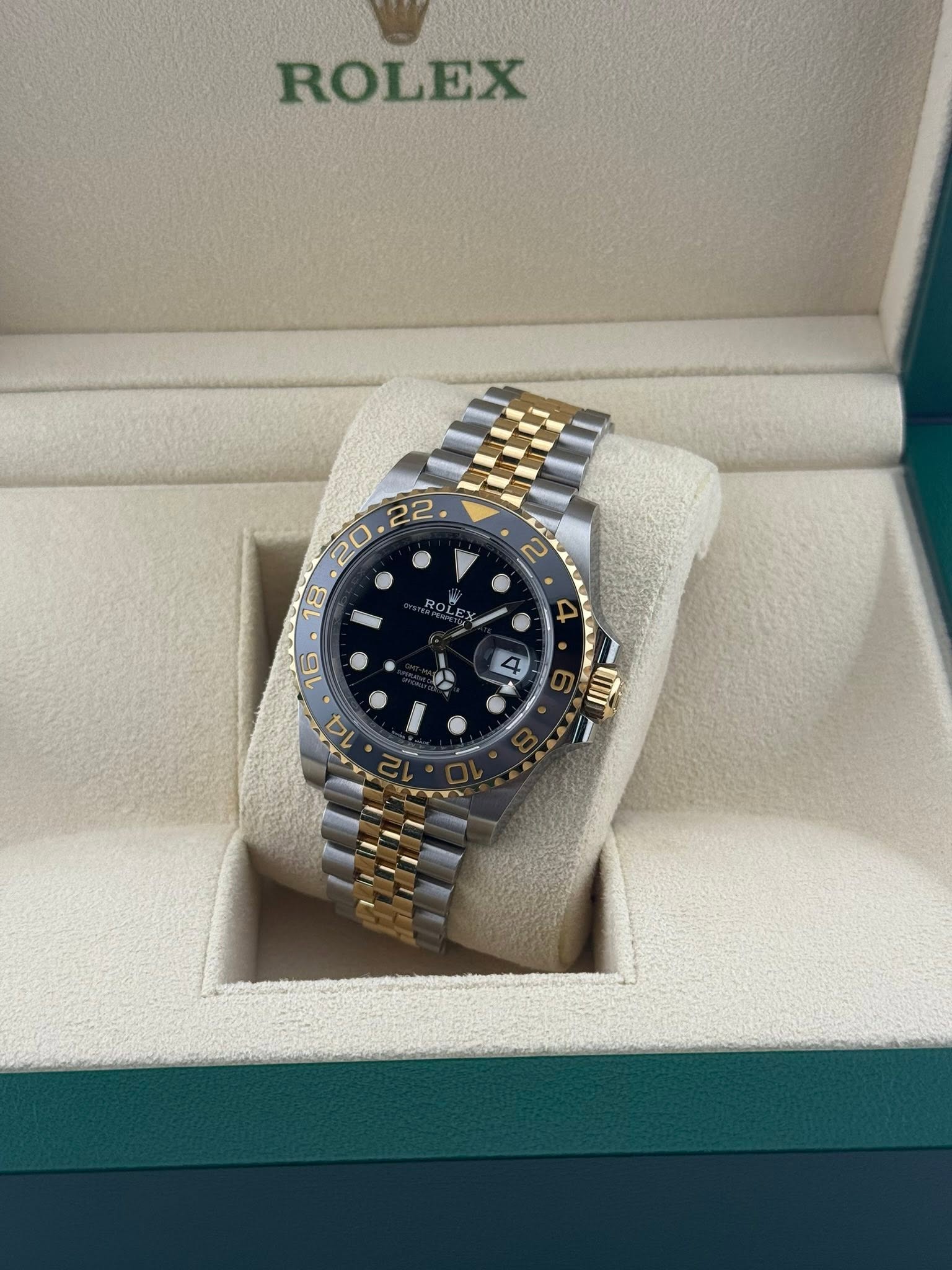 Rolex GMT Master II Zombie 126713GRNR