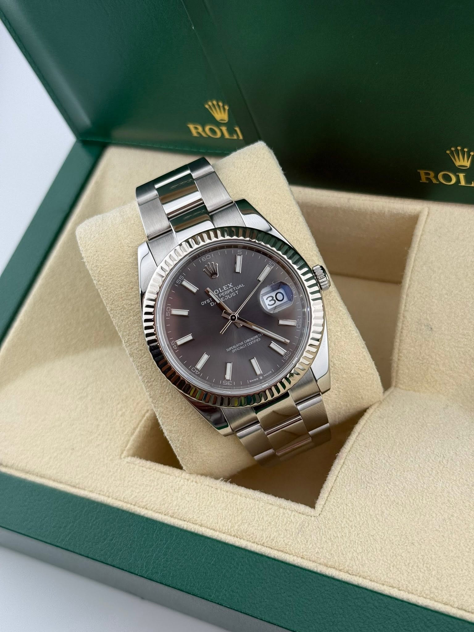 Rolex Datejust 41mm Rhodium Dial 126334