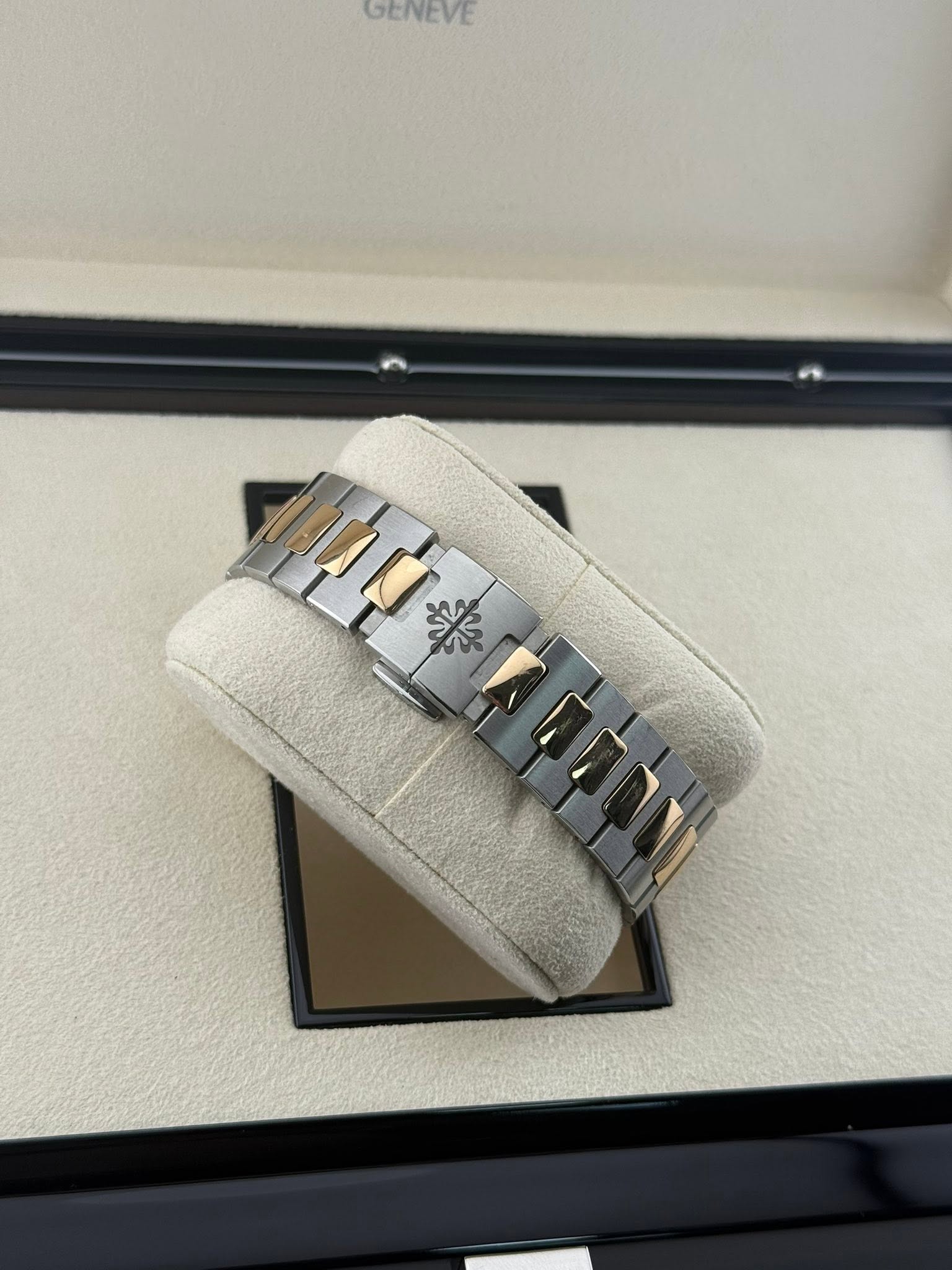 Patek Philippe cubitus 58211AR Rose Gold & Steel Blue Dial 45mm
