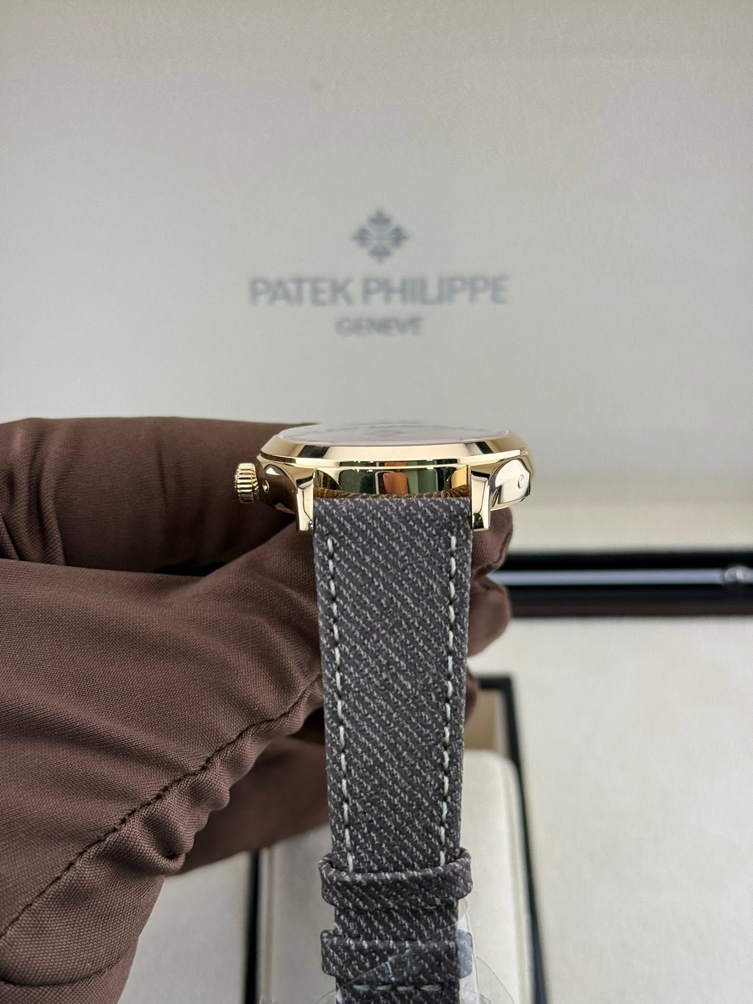Patek Philippe Annual Calendar 39mm 4946R Rose Gold Brown Dial