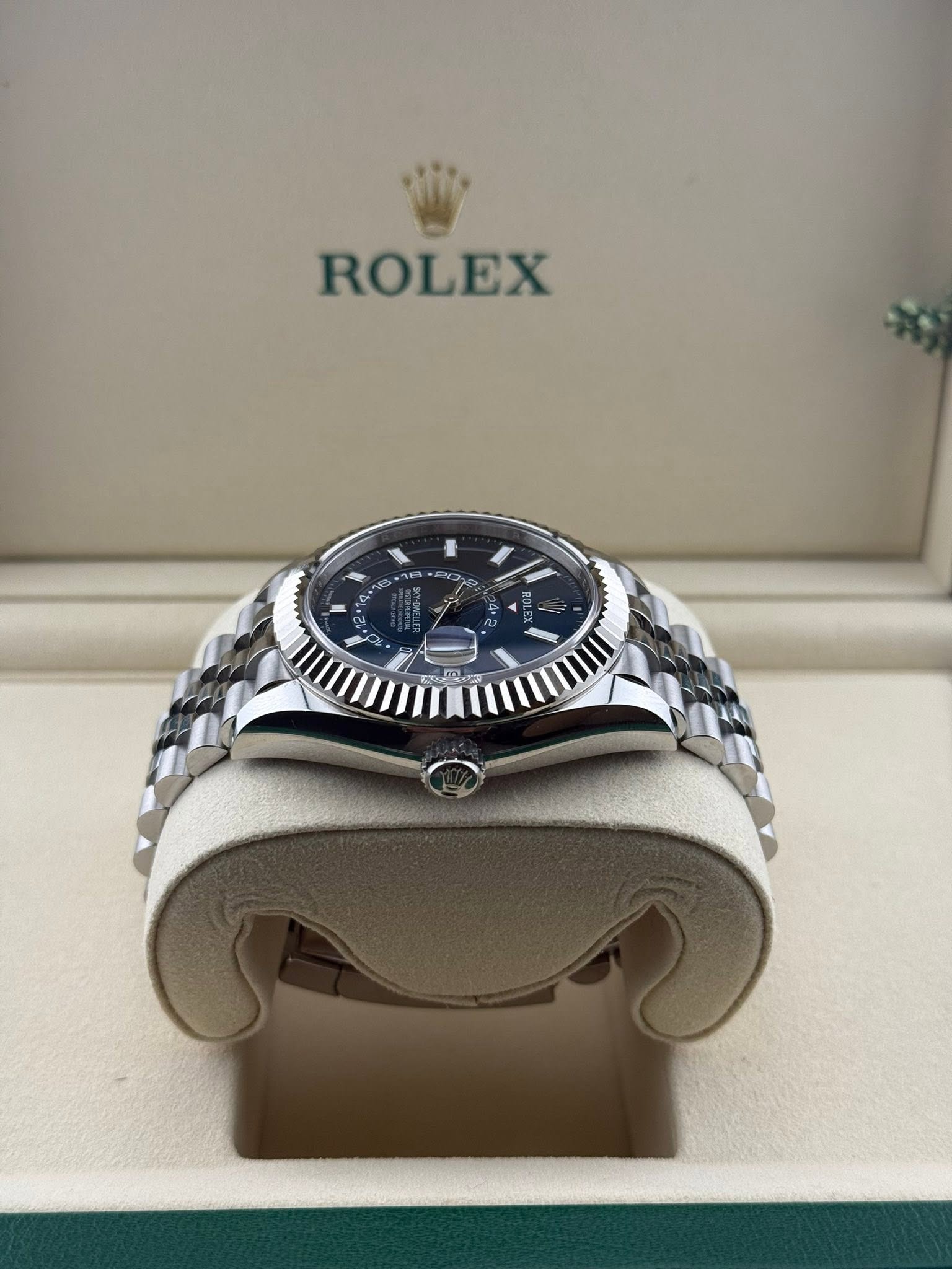 Rolex Skydweller Blue Dial Jubilee 42mm 336934