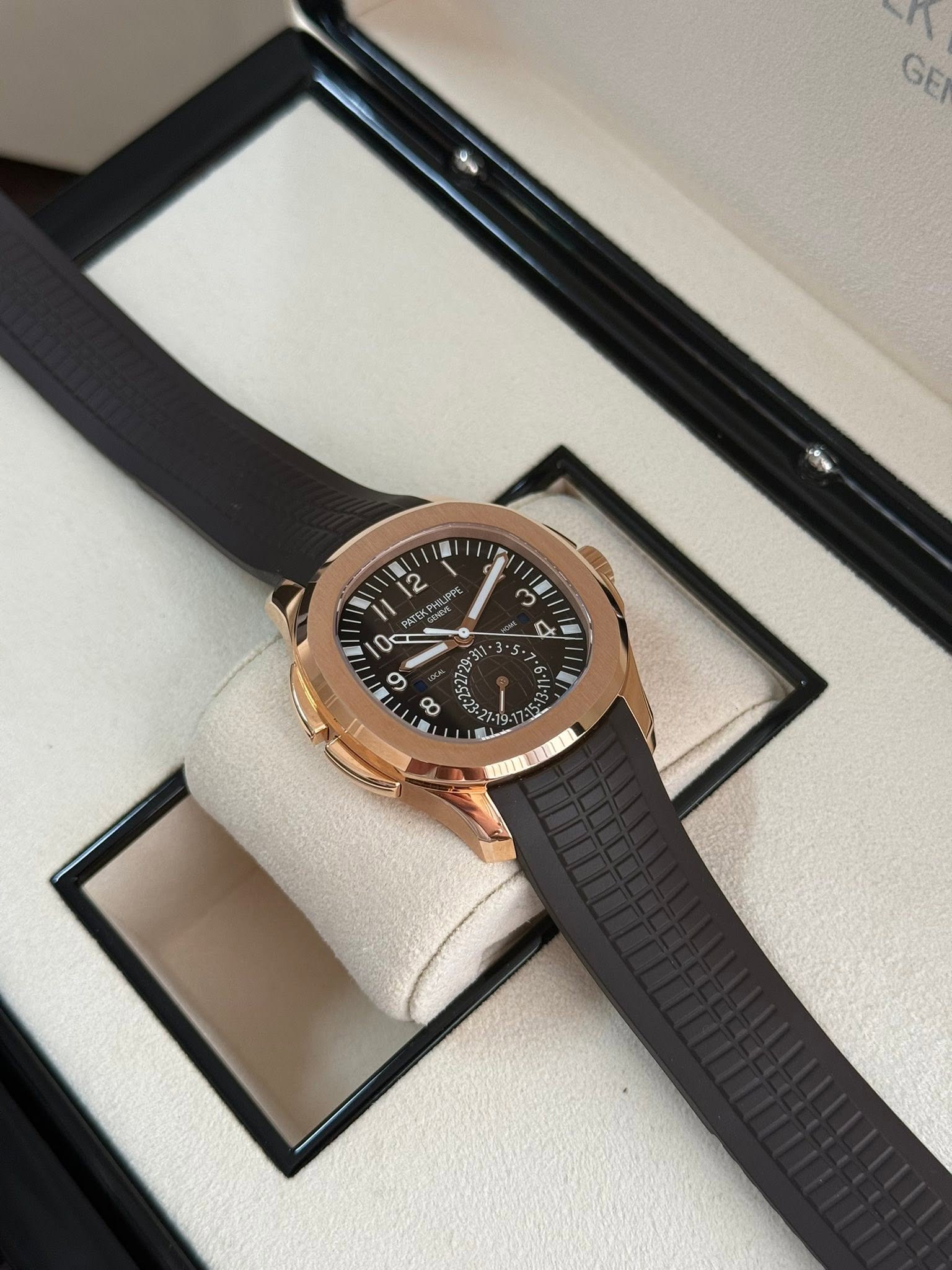 Patek Philippe Aquanaut 5164R-001 Travel Time Rose Gold Brown Dial