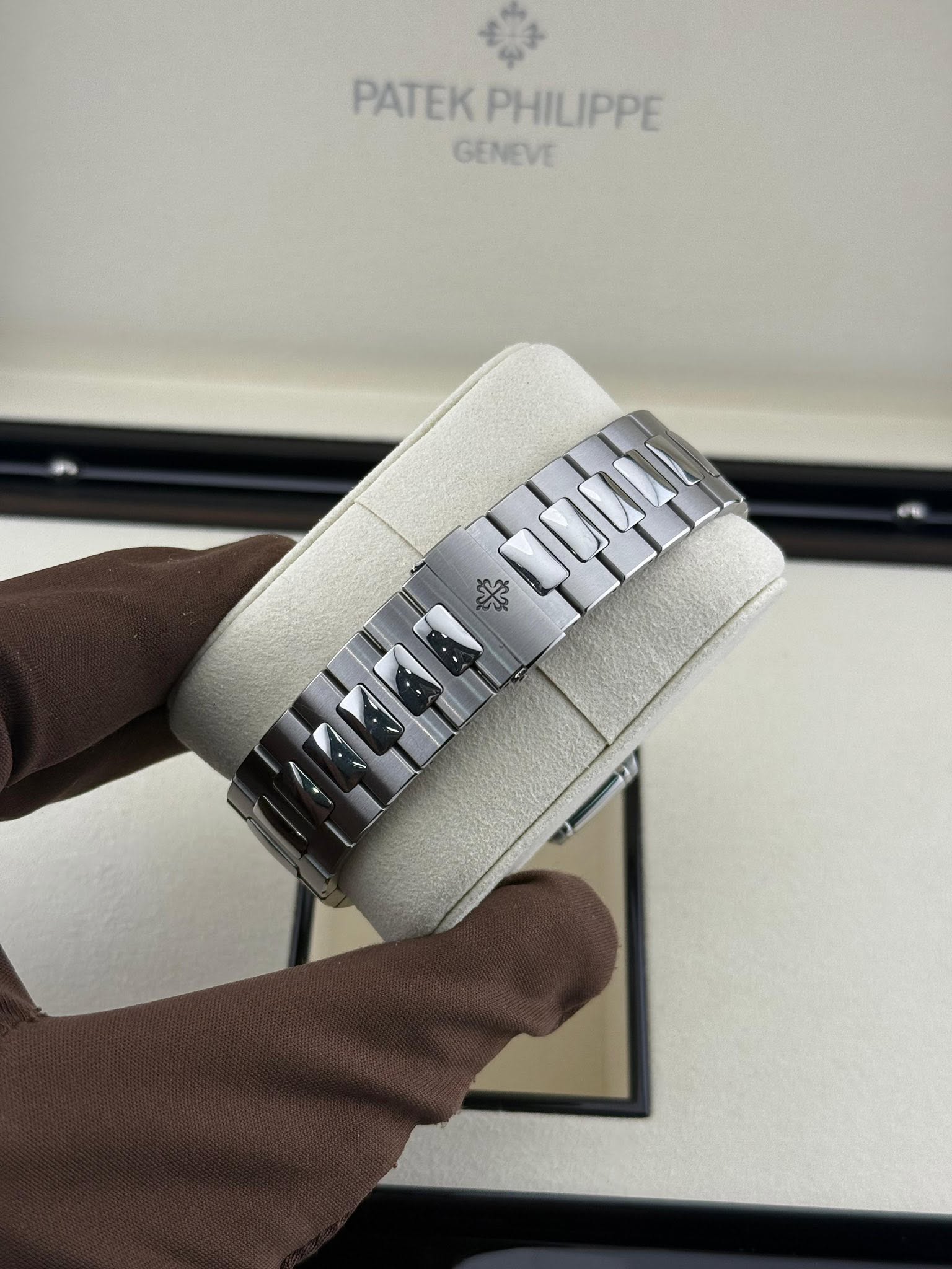 Patek Philippe nautilus 57261A
