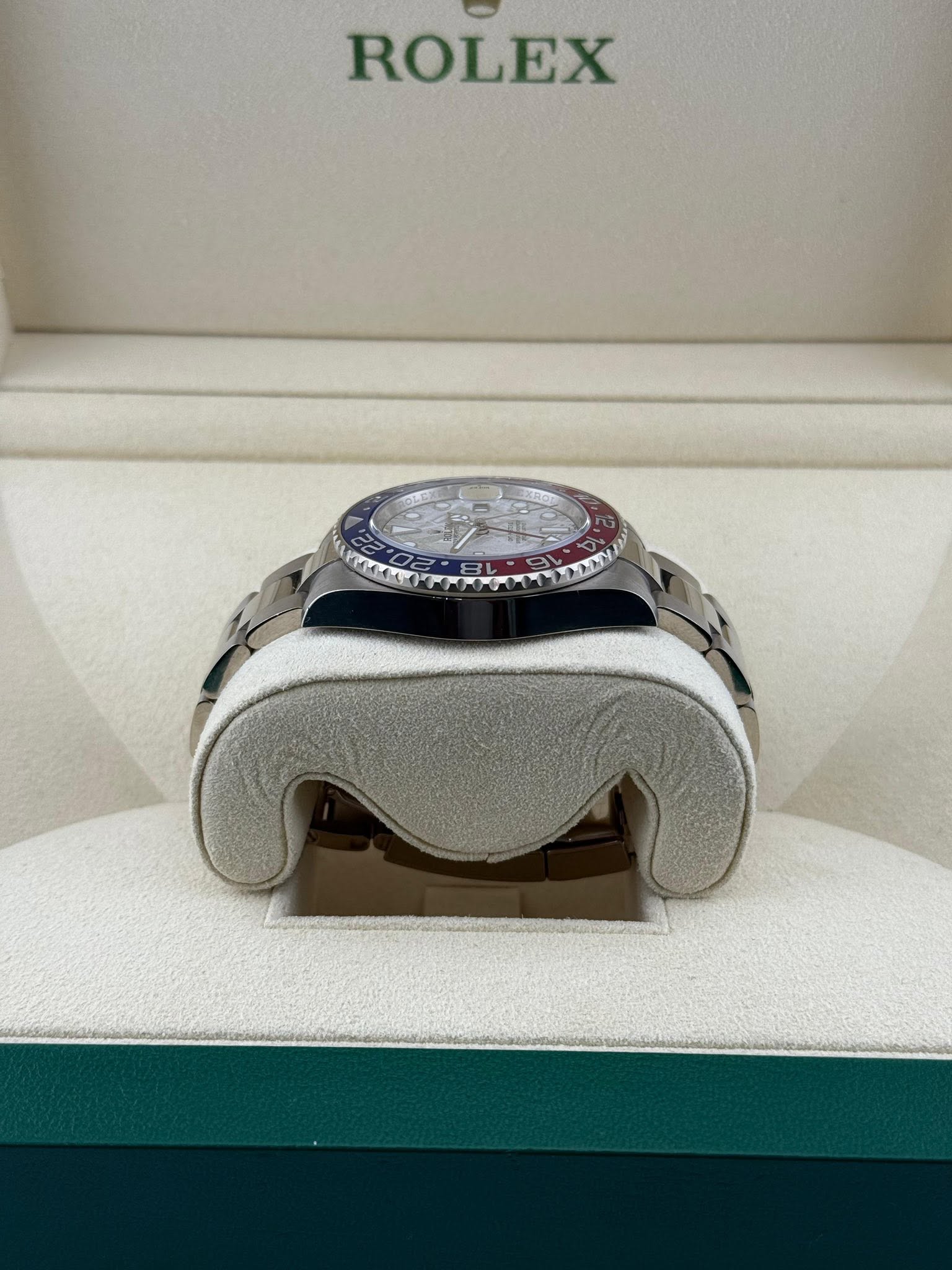 Rolex GMT-Master II Meteorite Pepsi White Gold 126719BLRO