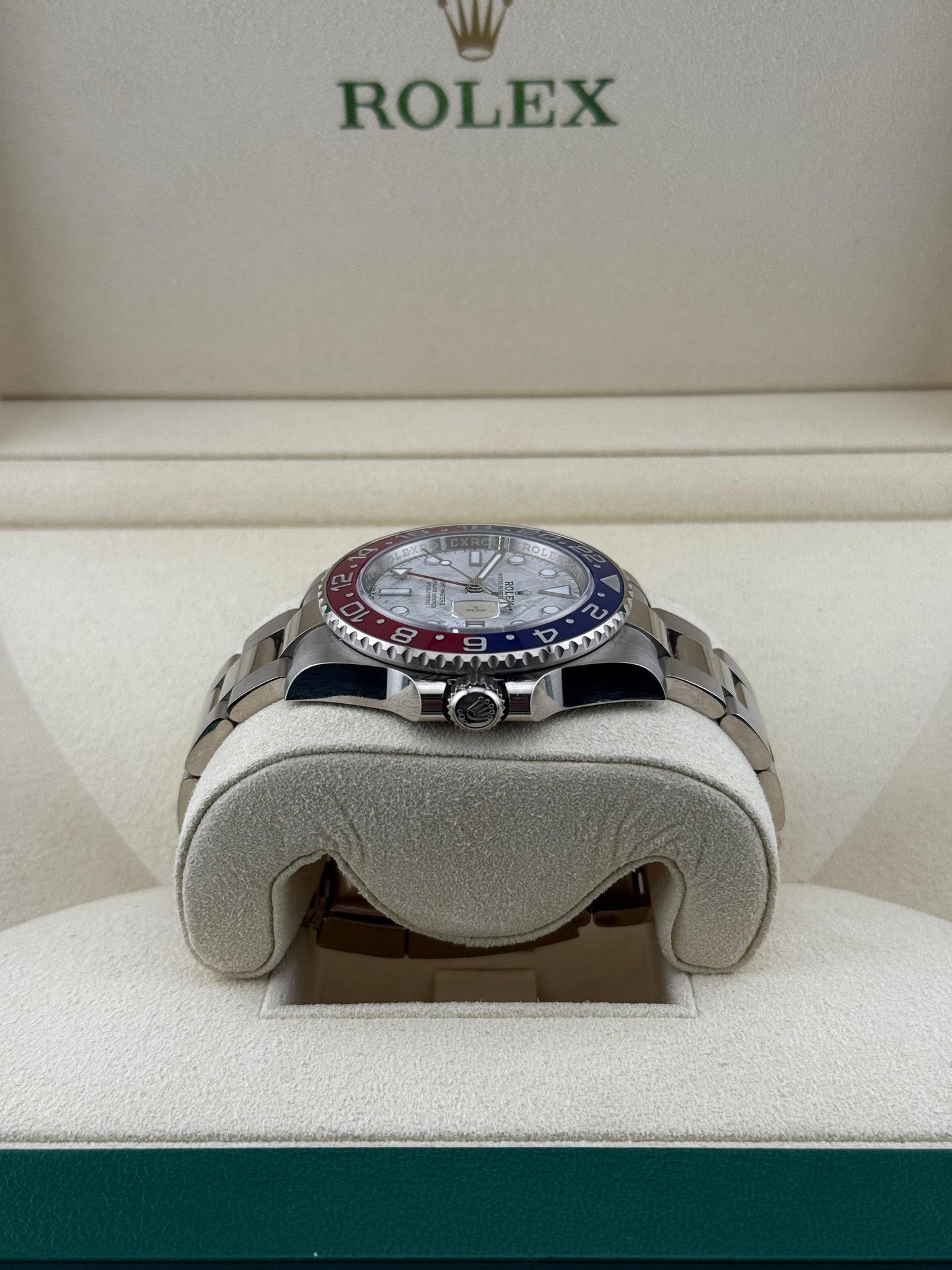 Rolex GMT-Master II Meteorite Pepsi White Gold 126719BLRO