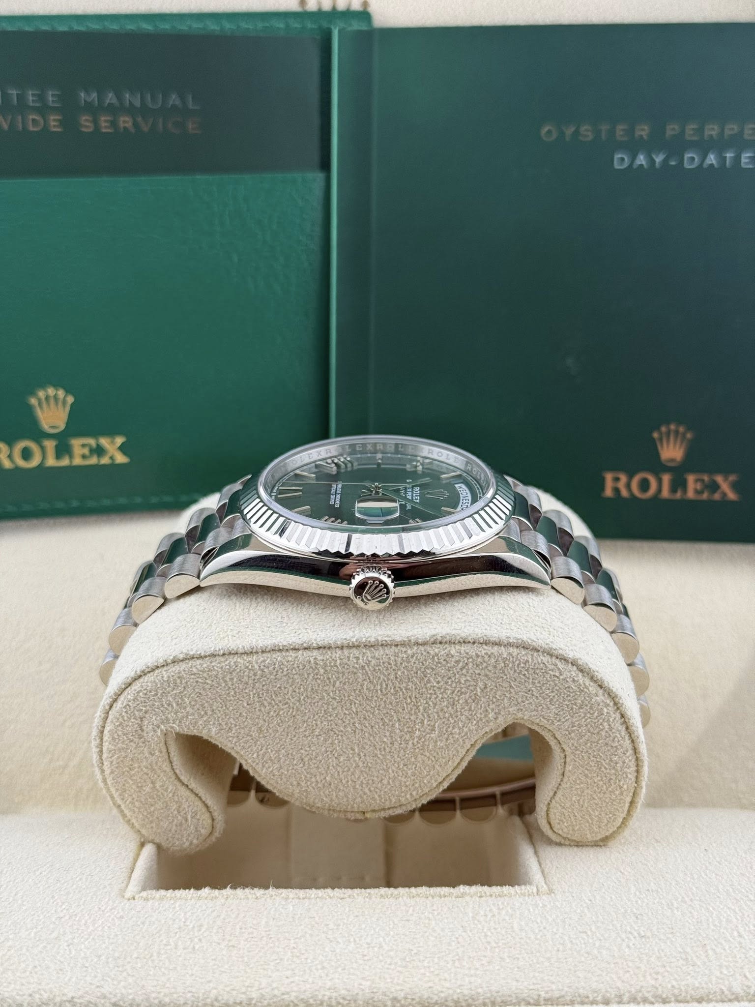 Rolex Daydate 40mm Olive White Gold 228239