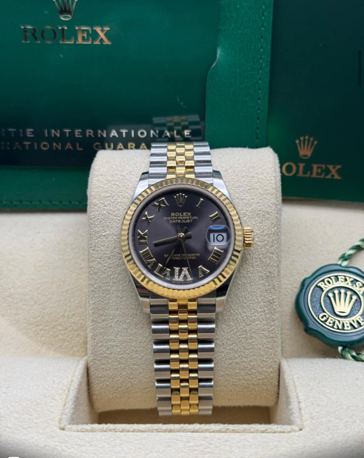 Rolex Datejust 31mm Steel & Gold grey dial 278273